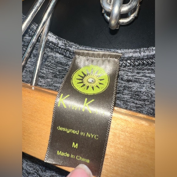 Women's Kiwi Kate Black & Grey Racerback Athletic tank with cinching sides Sz M - Picture 5 of 8